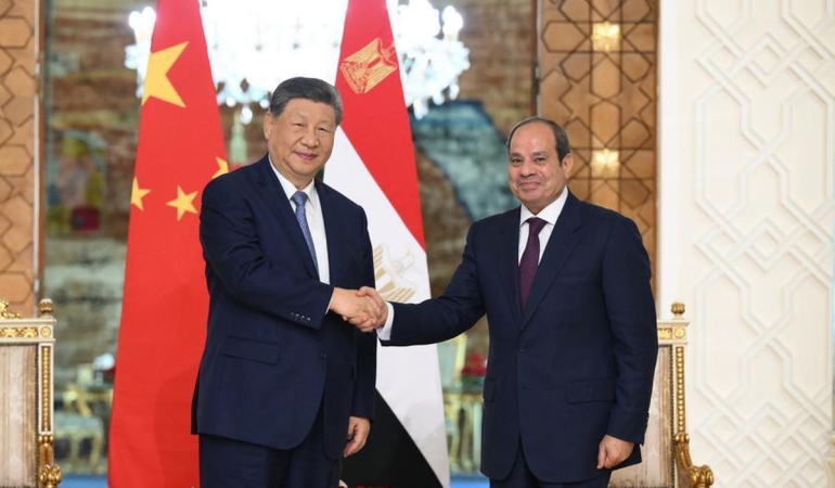 Xi ve Sisi, ticaret ve yatırımda yerel para birimlerinin kullanımını artırma konusunda uzlaştı