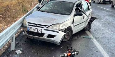 Adıyaman'da dört otomobilin karıştığı zincirleme kazada 4 kişi yaralandı