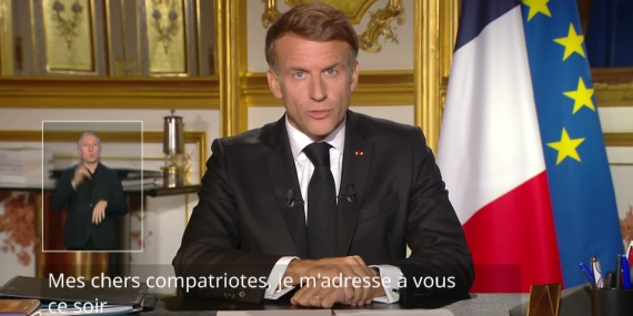 Fransa'da Macron gösterilerde şiddeti kınadı, yaklaşık 2 bin 400 kişi gözaltına alındı